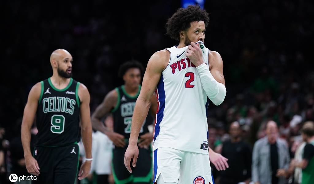 布朗33+10坎宁安空砍42分 凯尔特人终结活塞13连胜